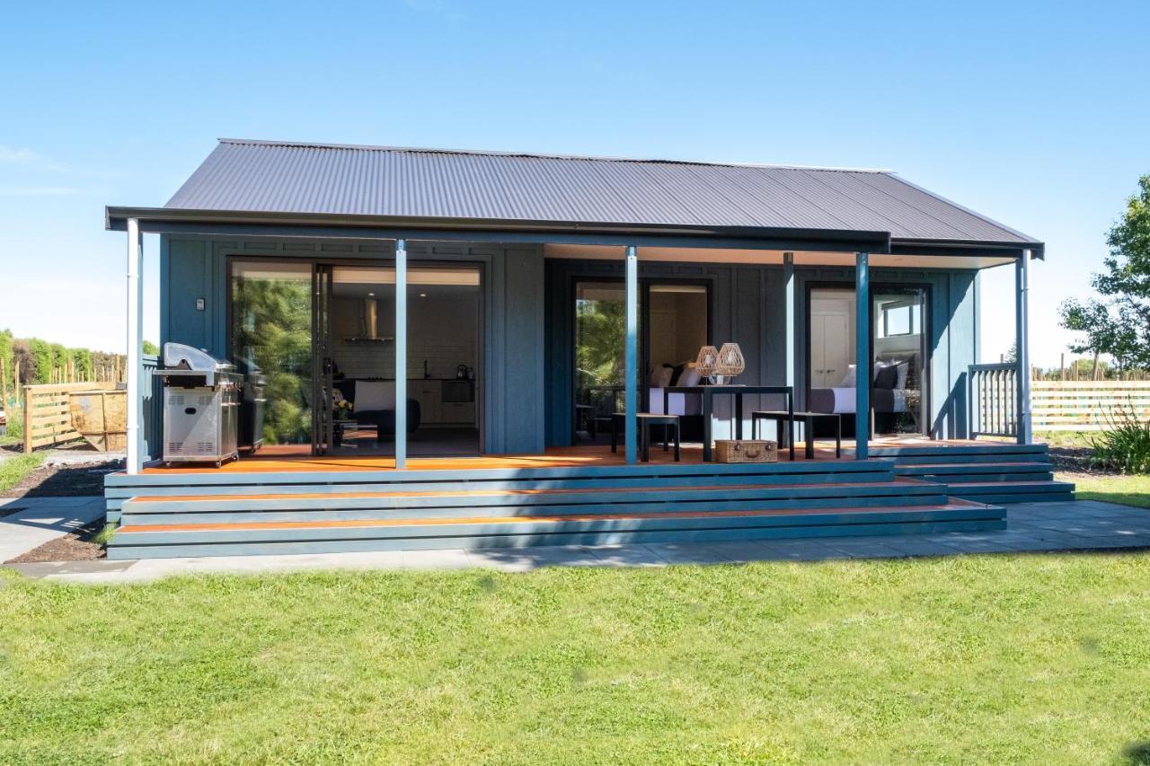Lawn Cottages Clive エクステリア 写真